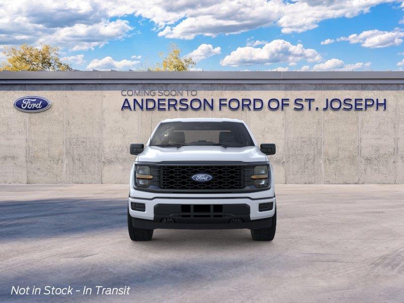 Vehicle photo 6