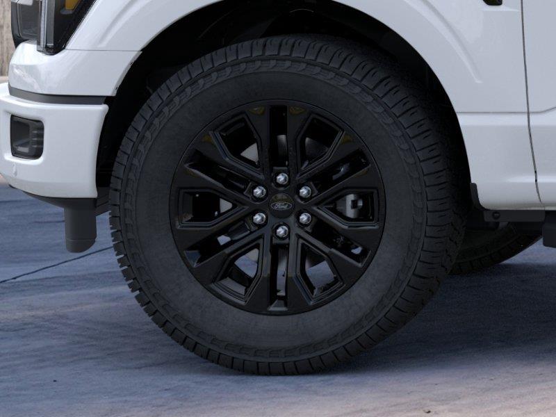Vehicle photo 19