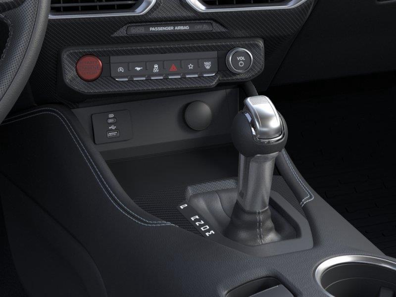 Vehicle photo 15