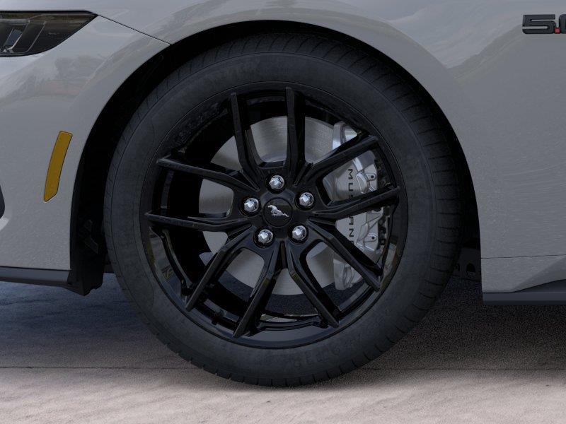 Vehicle photo 19