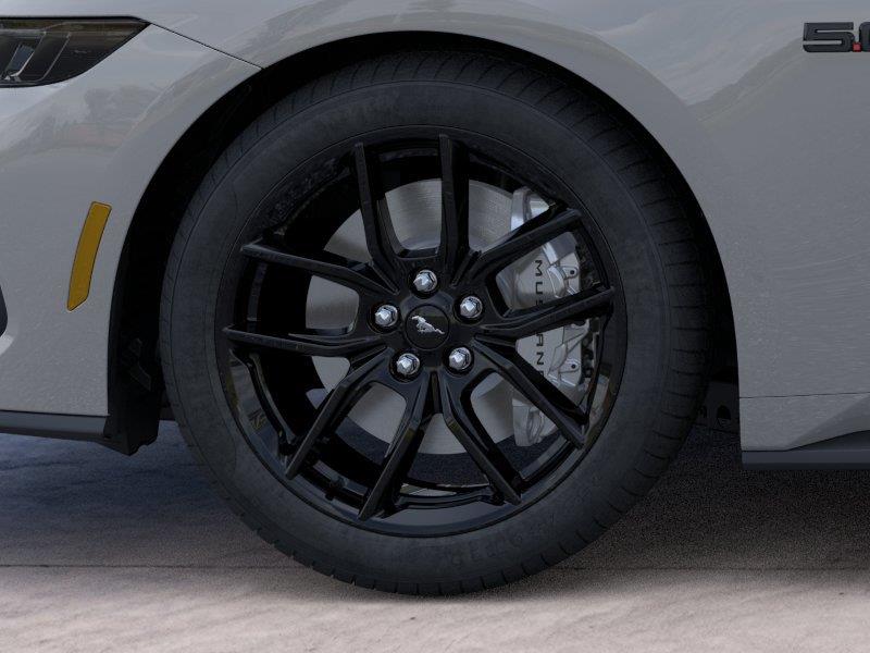 Vehicle photo 19