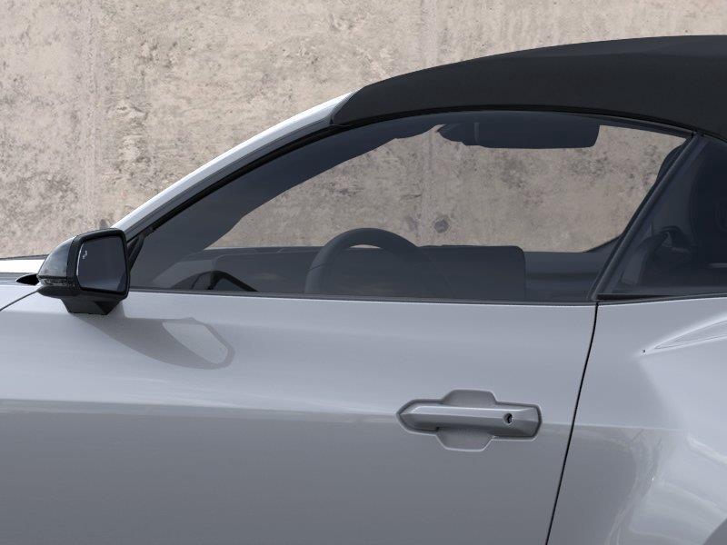 Vehicle photo 20