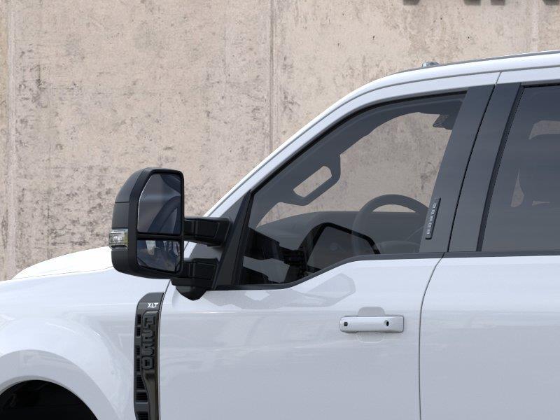 Vehicle photo 20