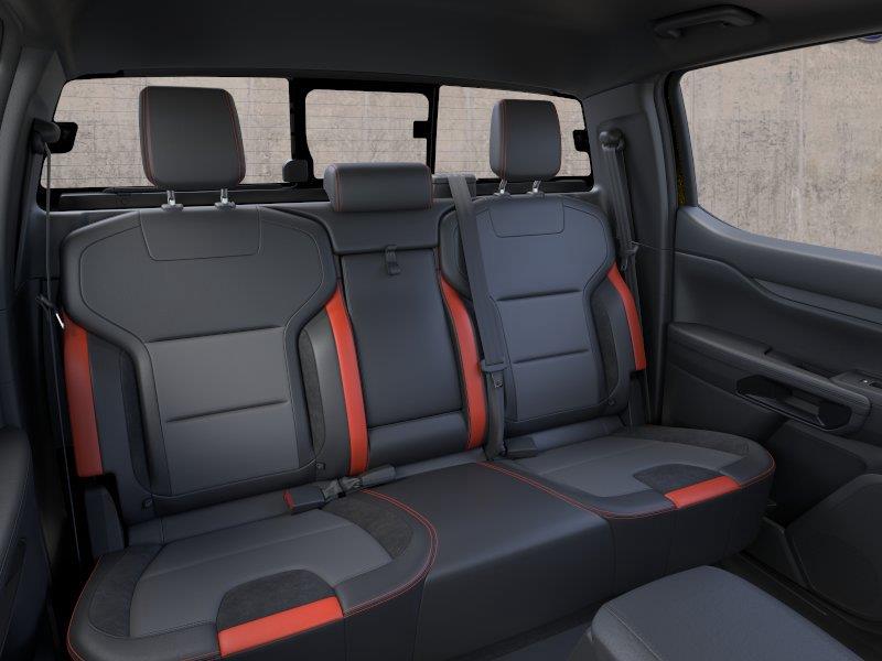 Vehicle photo 11