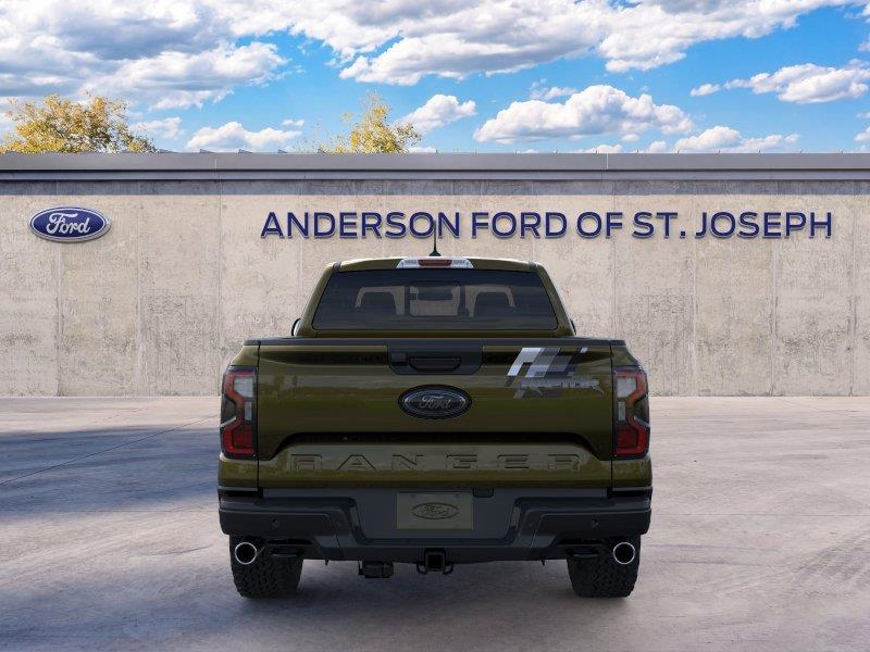 Vehicle photo 5