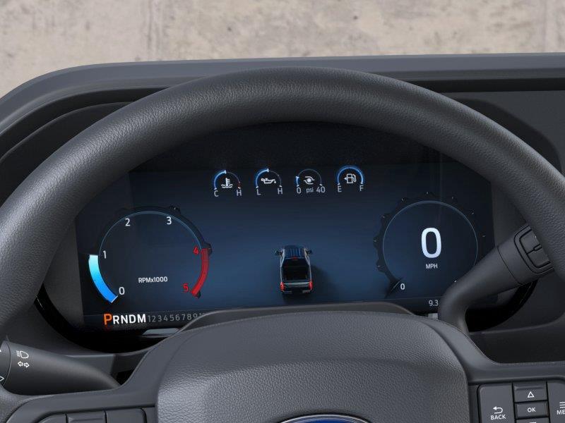 Vehicle photo 13