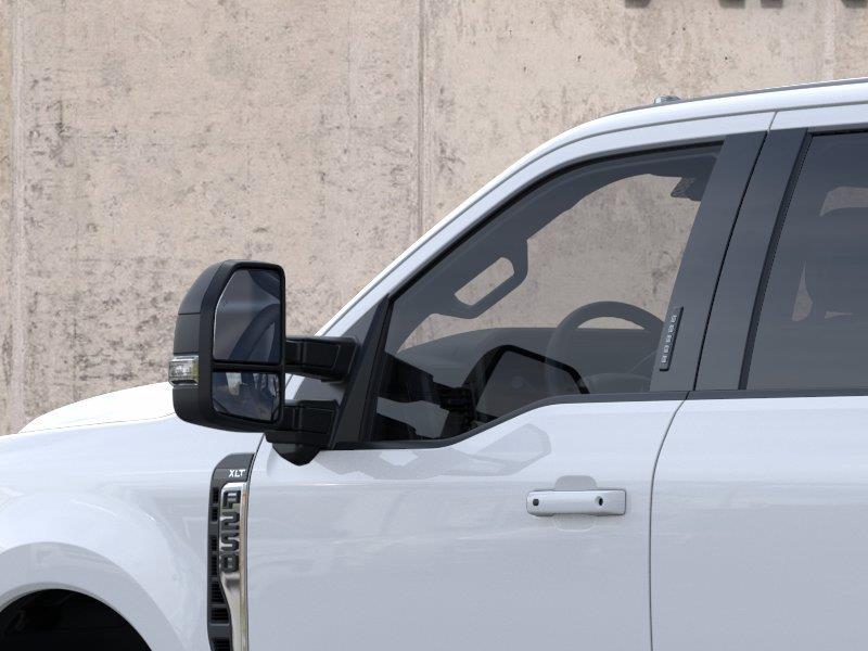 Vehicle photo 20