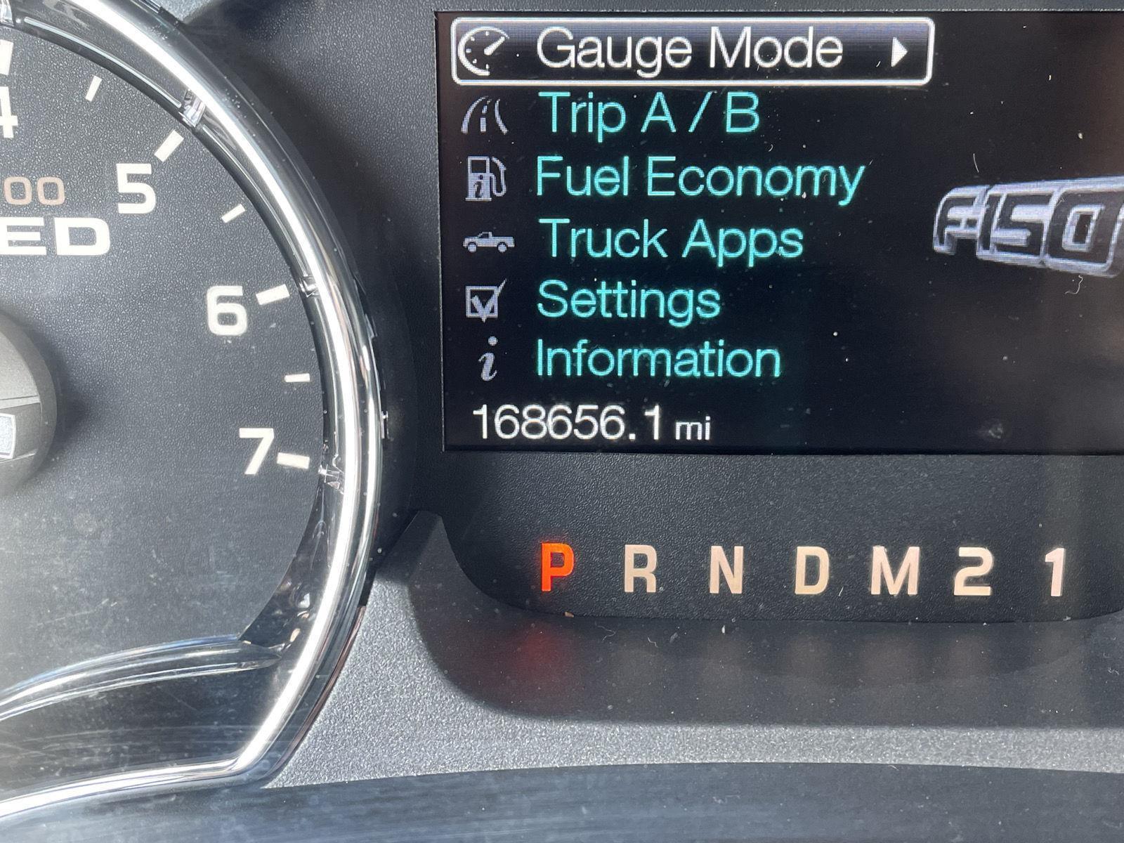 Vehicle photo 3