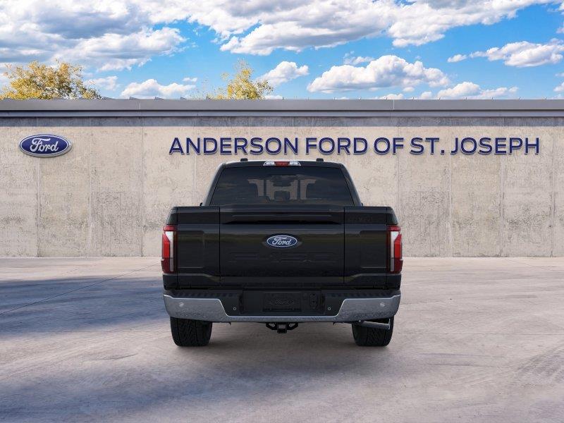 Vehicle photo 5
