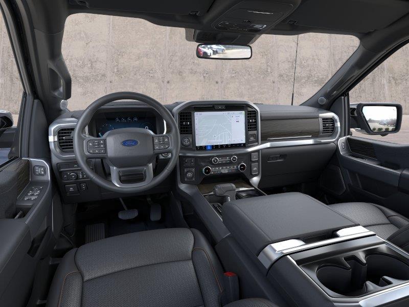 Vehicle photo 9