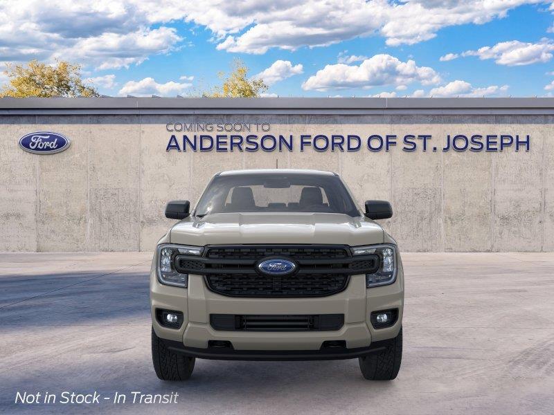 Vehicle photo 6