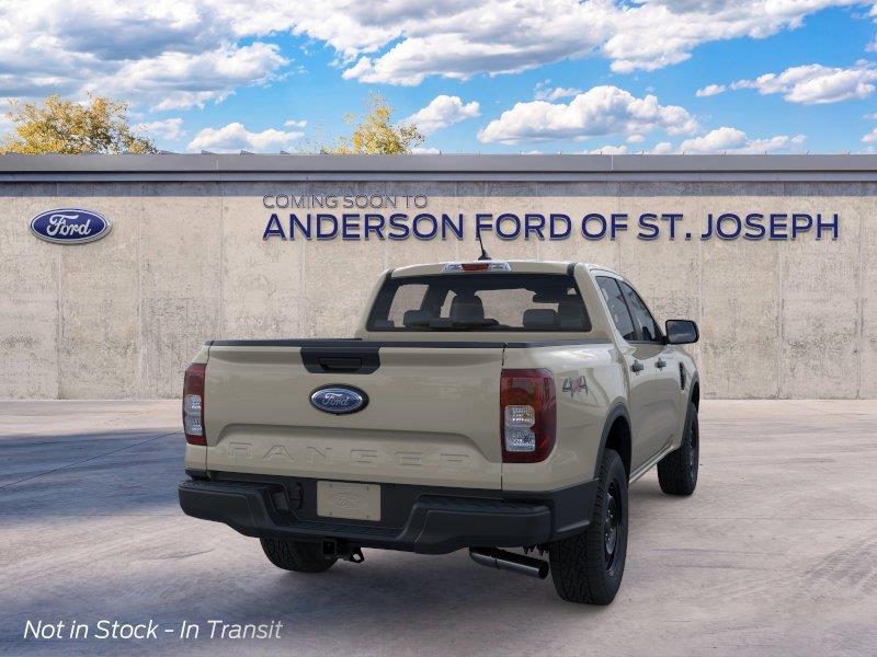 Vehicle photo 8