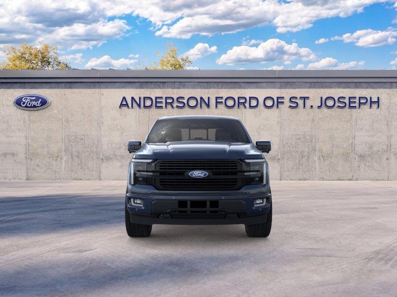 Vehicle photo 6