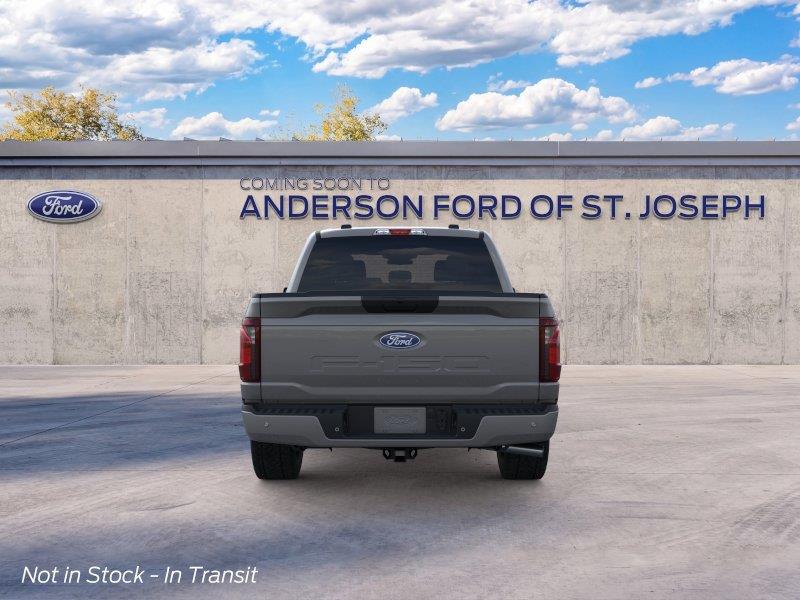 Vehicle photo 5