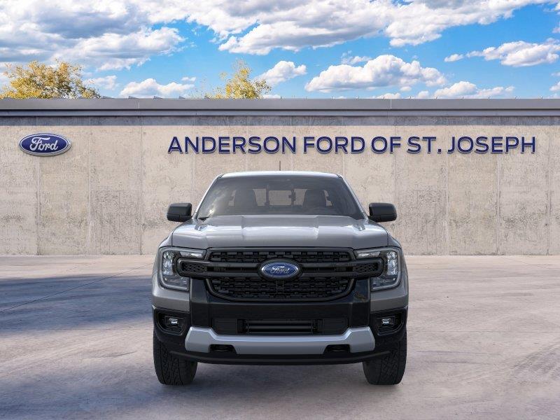 Vehicle photo 6