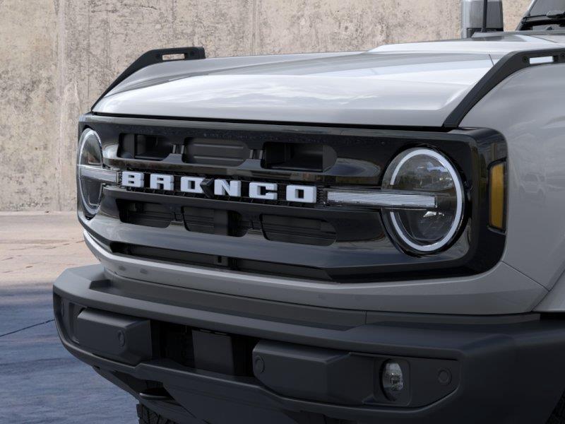 Vehicle photo 19