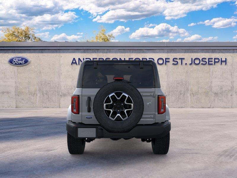 Vehicle photo 5