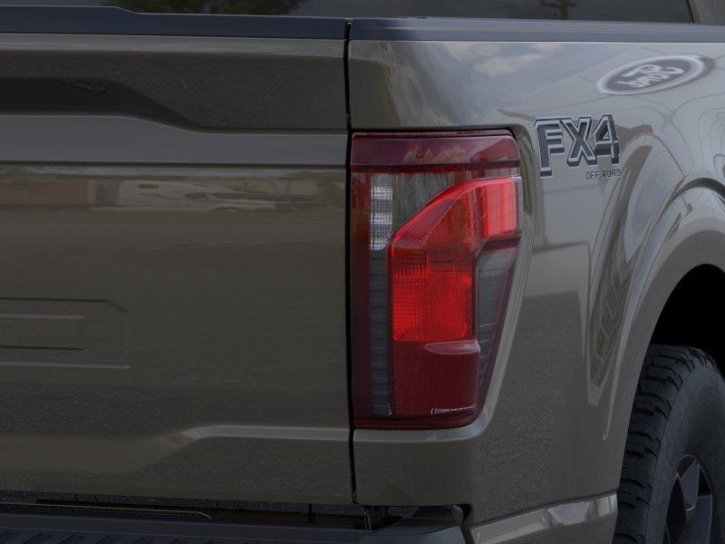 Vehicle photo 21
