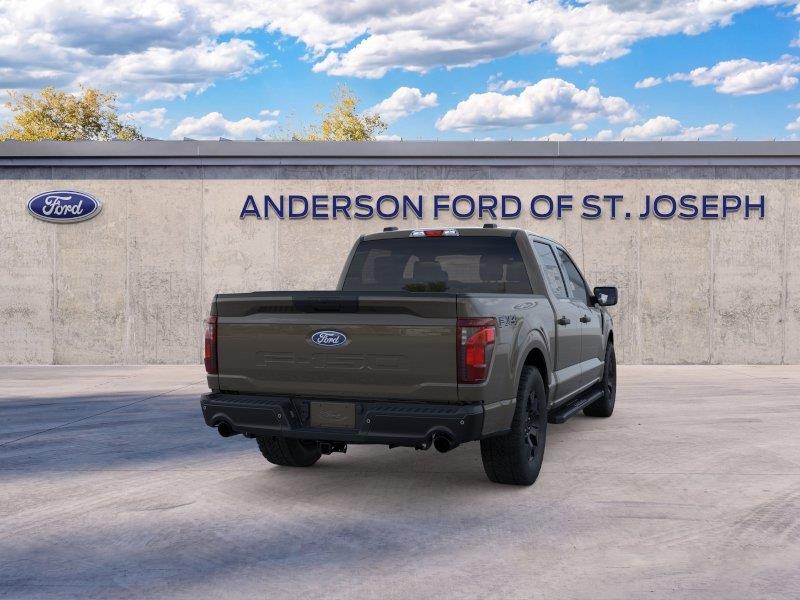 Vehicle photo 8