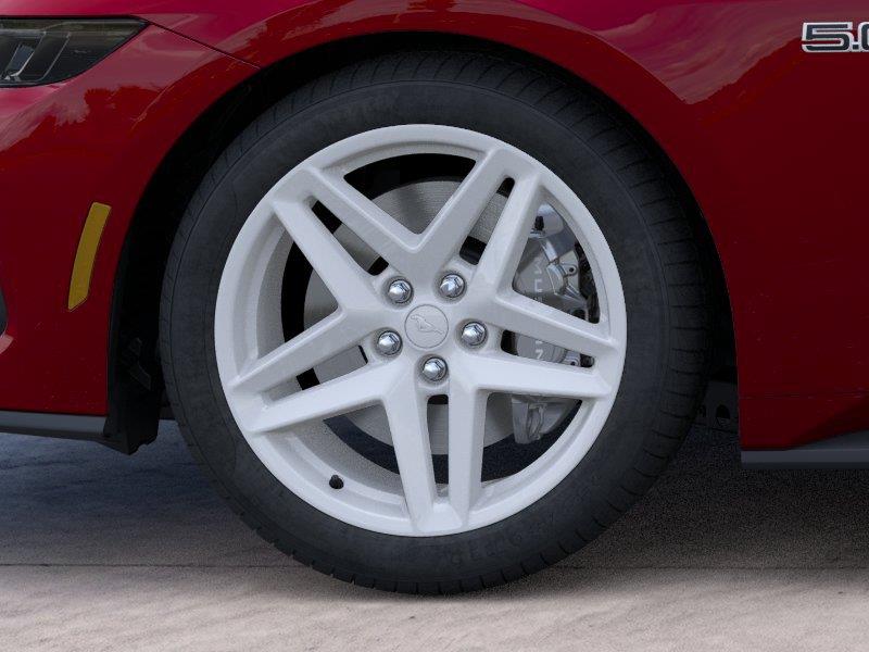 Vehicle photo 19