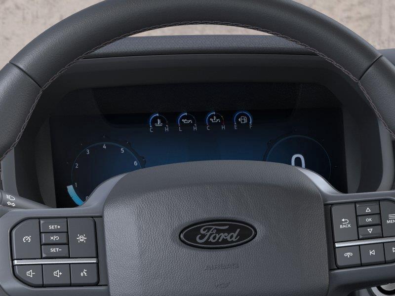 Vehicle photo 12