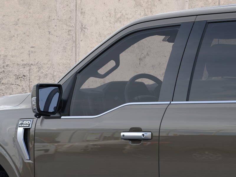 Vehicle photo 20