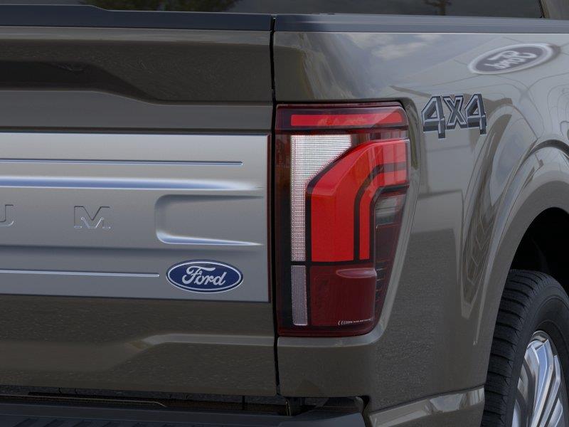 Vehicle photo 21