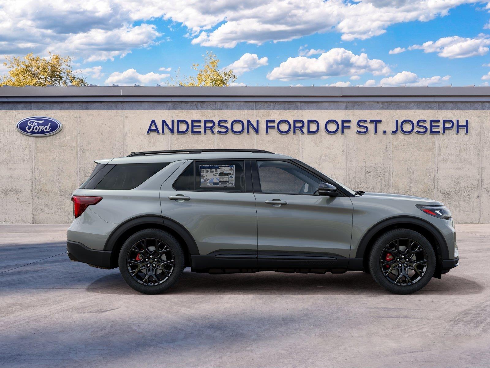 Vehicle photo 5