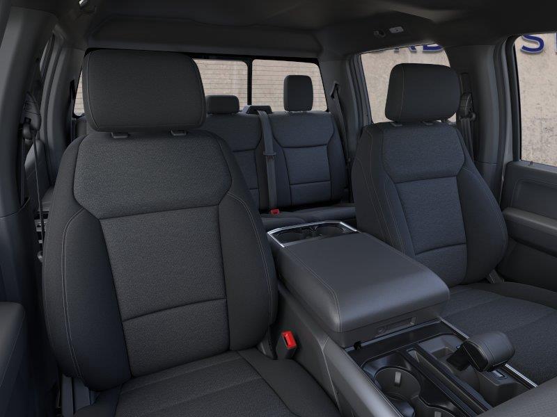 Vehicle photo 10