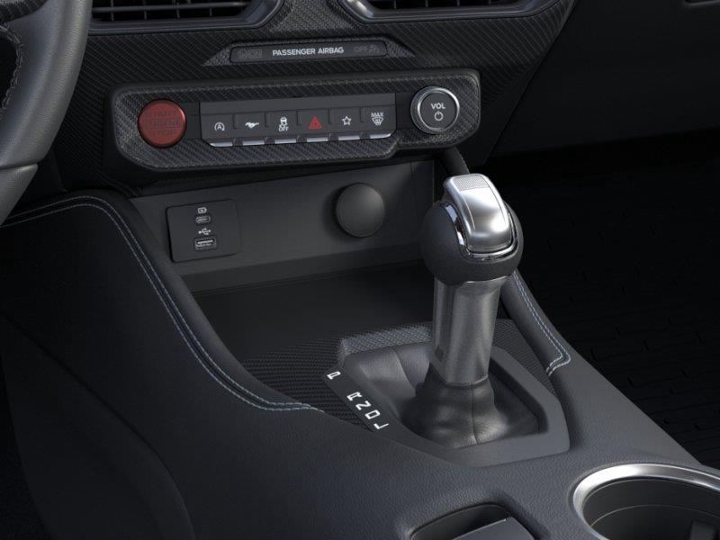 Vehicle photo 15