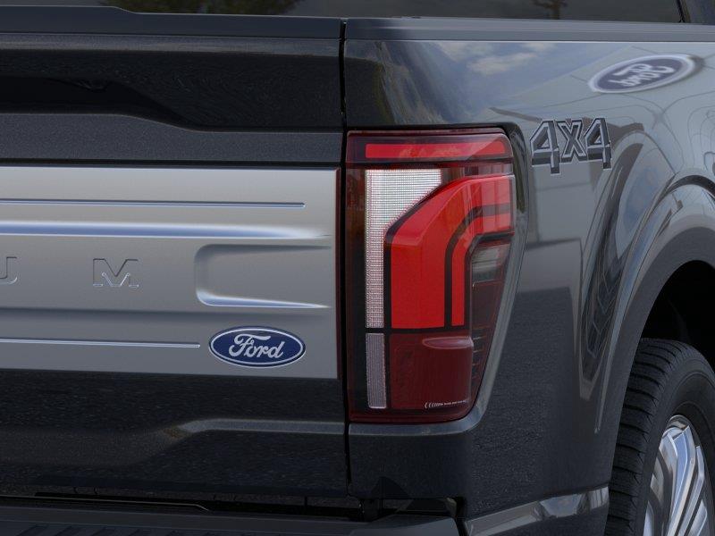 Vehicle photo 21