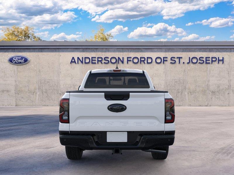 Vehicle photo 5