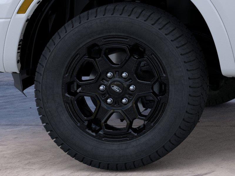 Vehicle photo 19