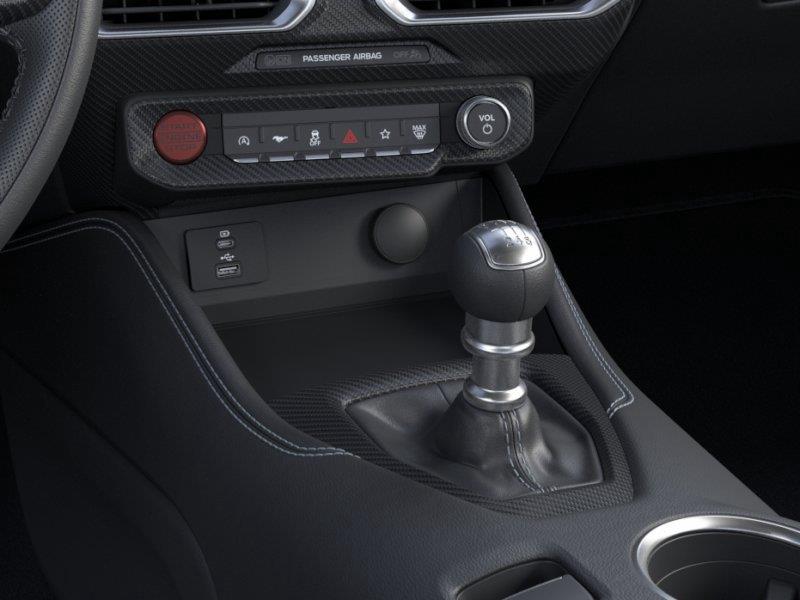 Vehicle photo 15