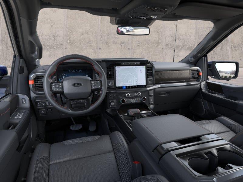 Vehicle photo 9