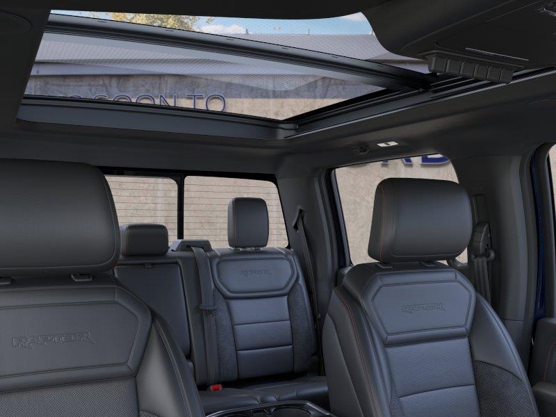 Vehicle photo 22
