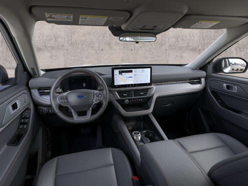Vehicle photo 9