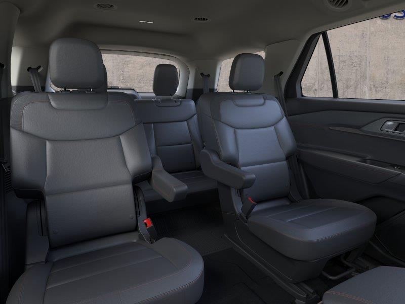 Vehicle photo 11