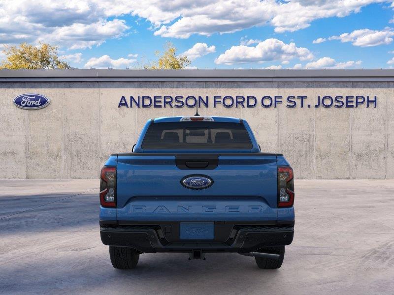 Vehicle photo 5