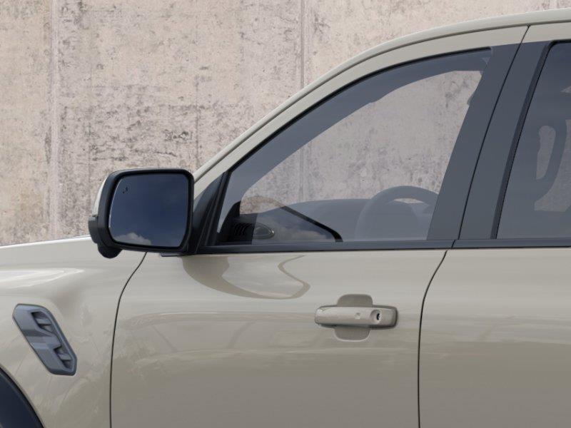 Vehicle photo 20