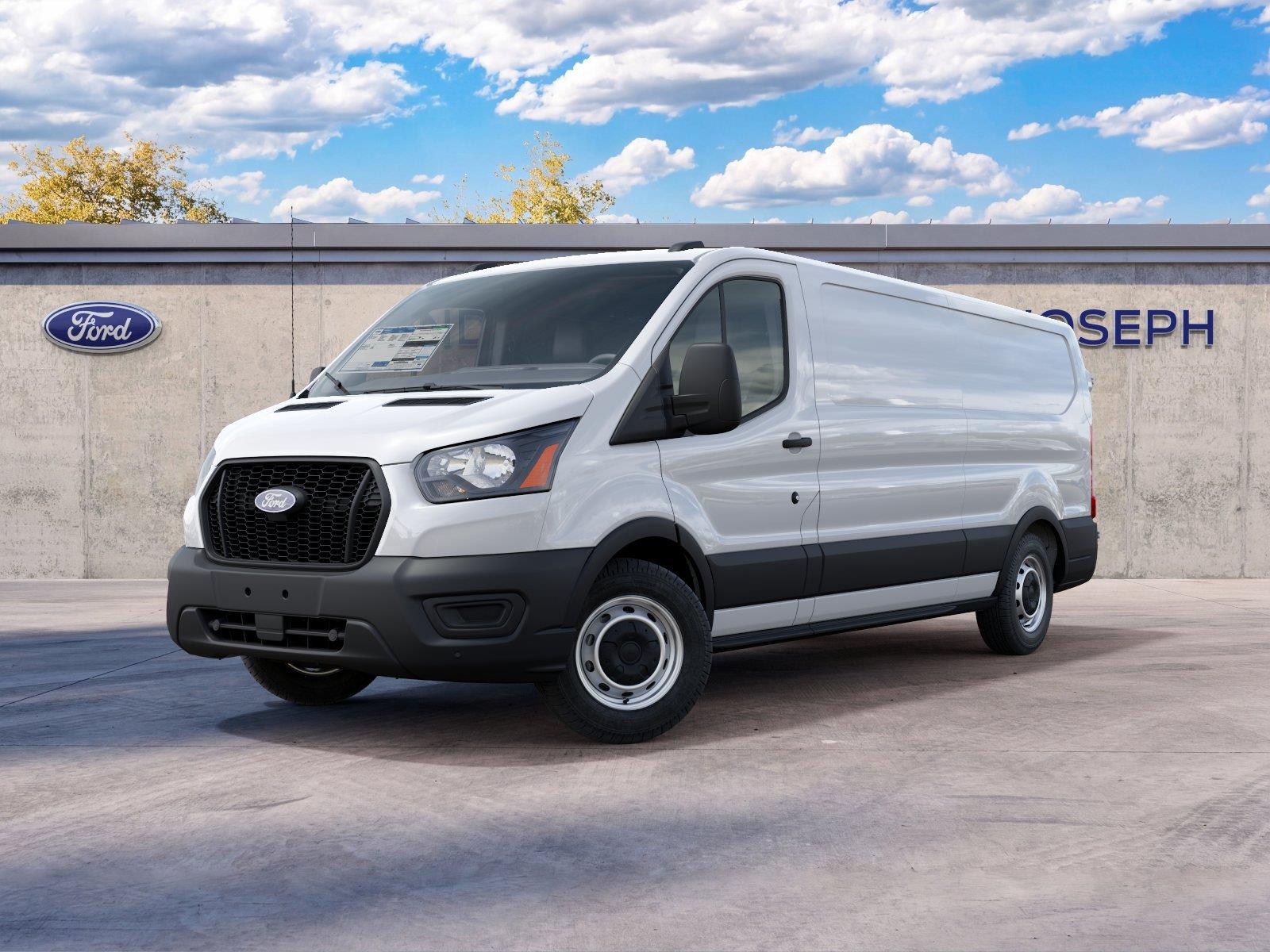 Vehicle photo 2