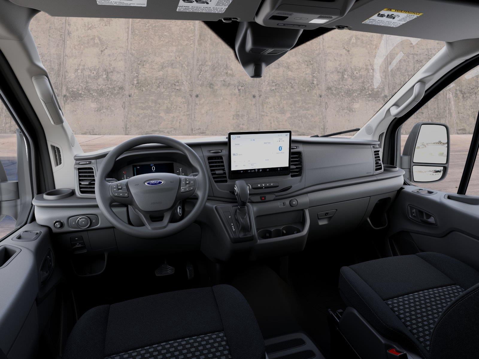 Vehicle photo 9