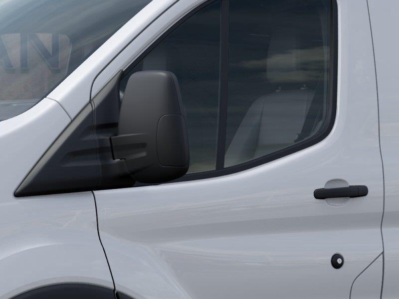Vehicle photo 20