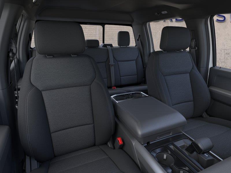 Vehicle photo 10