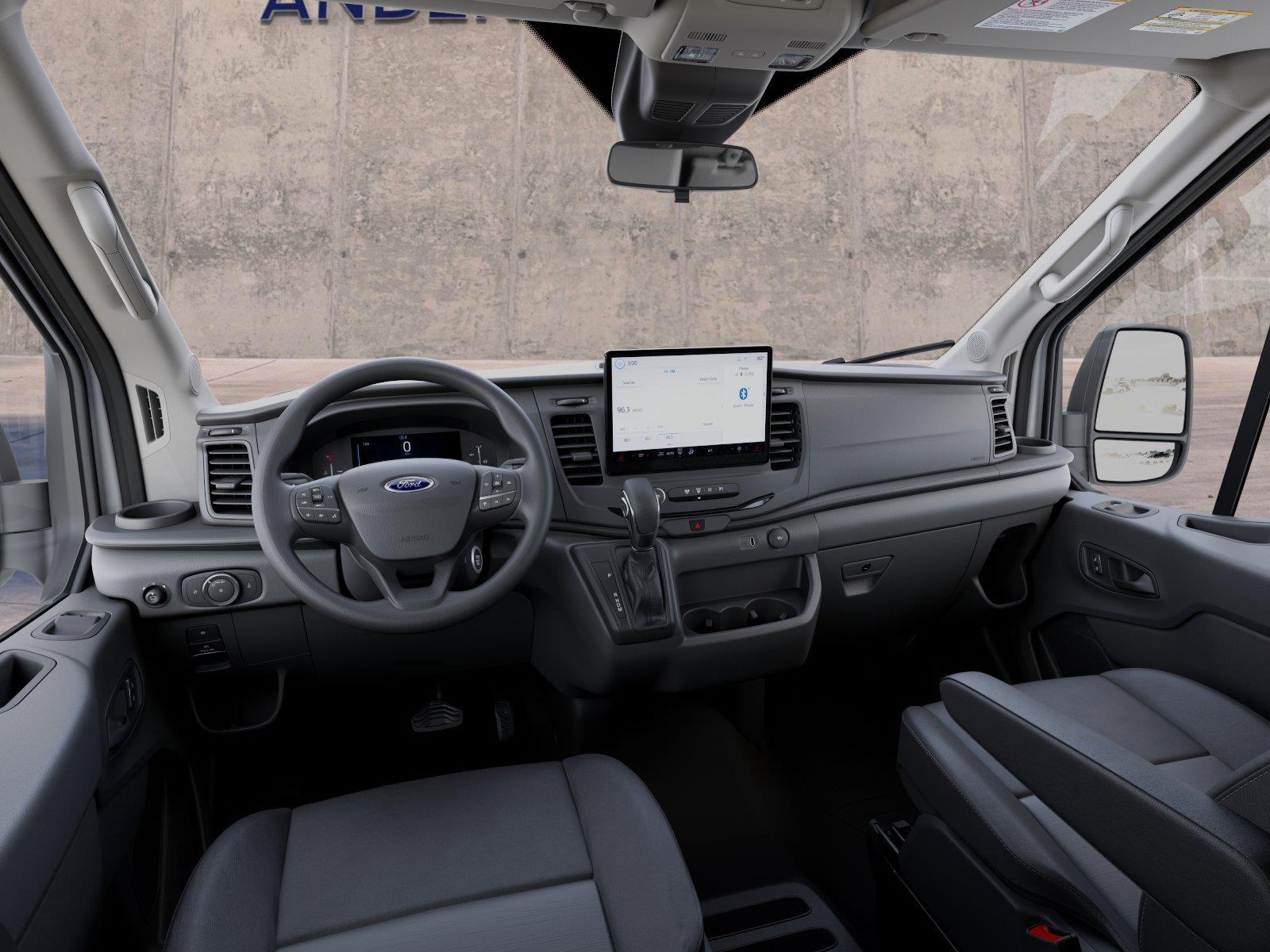 Vehicle photo 9