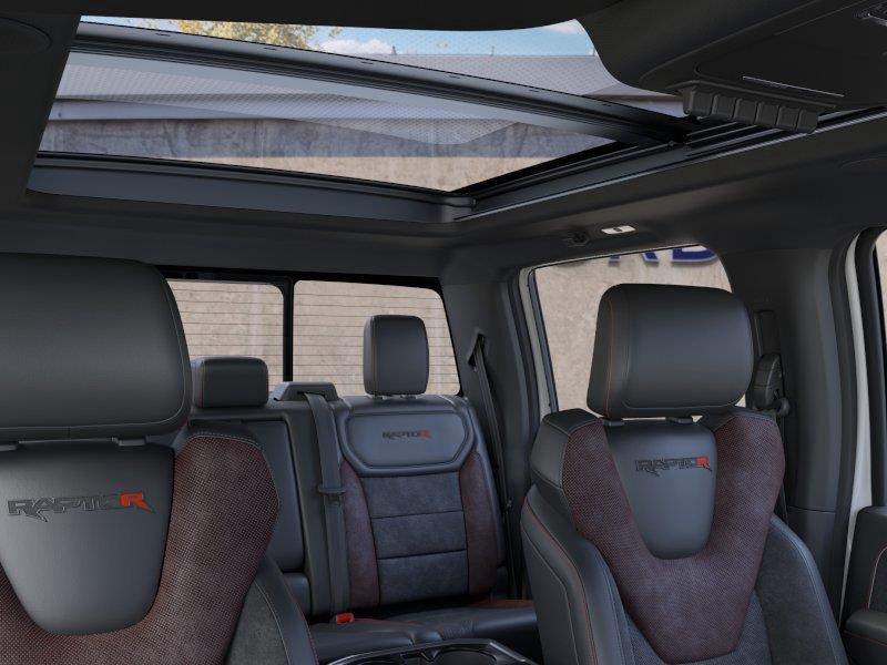 Vehicle photo 22