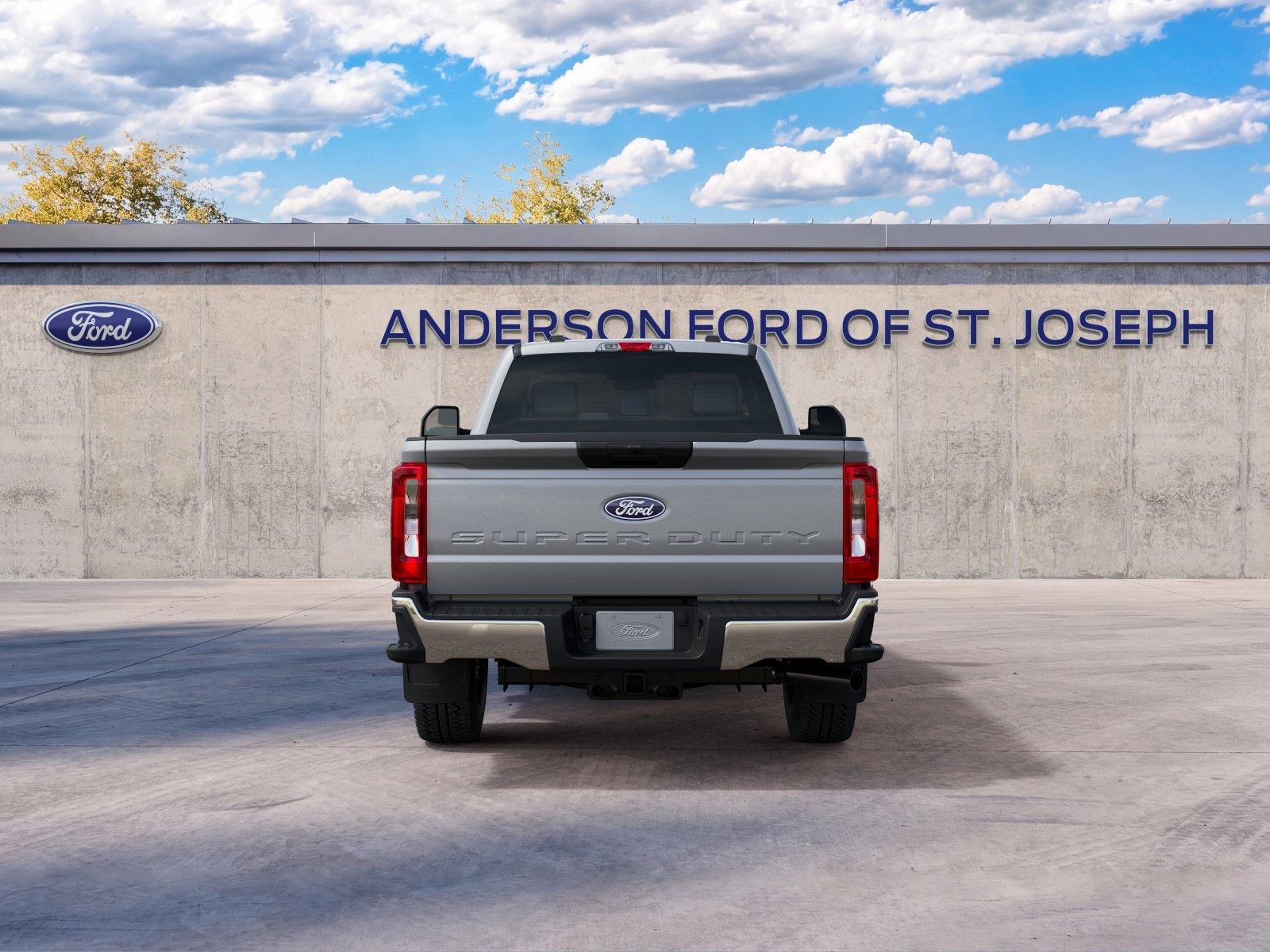 Vehicle photo 5