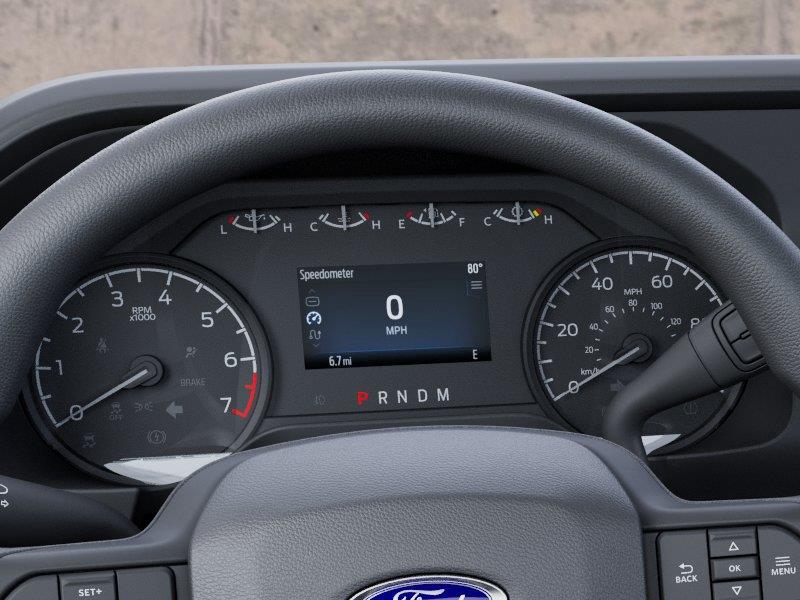 Vehicle photo 10