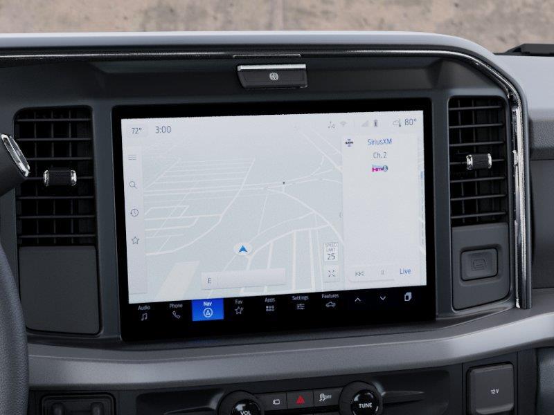 Vehicle photo 14