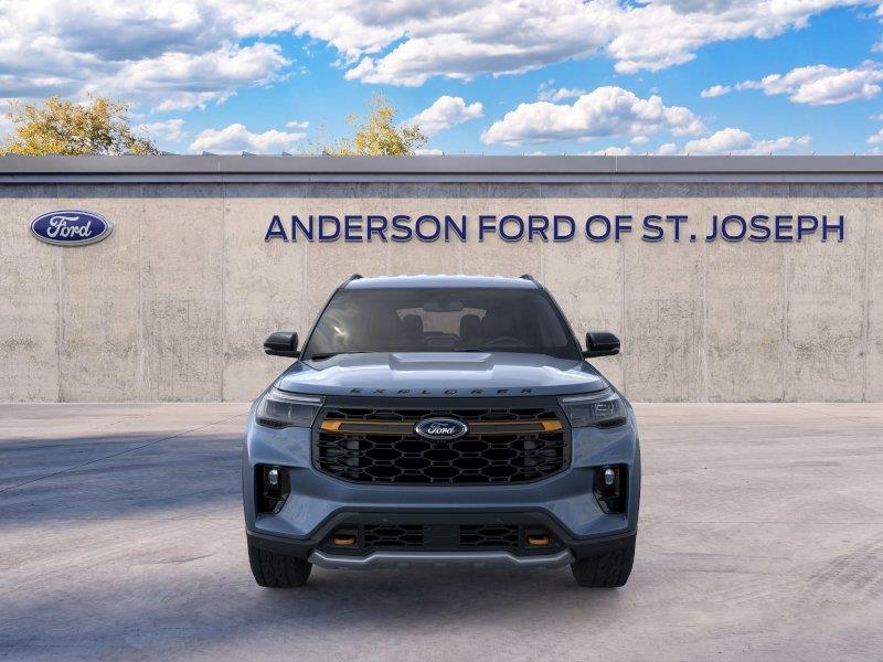 Vehicle photo 6